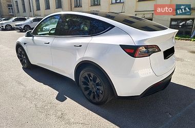 Внедорожник / Кроссовер Tesla Model Y 2022 в Киеве