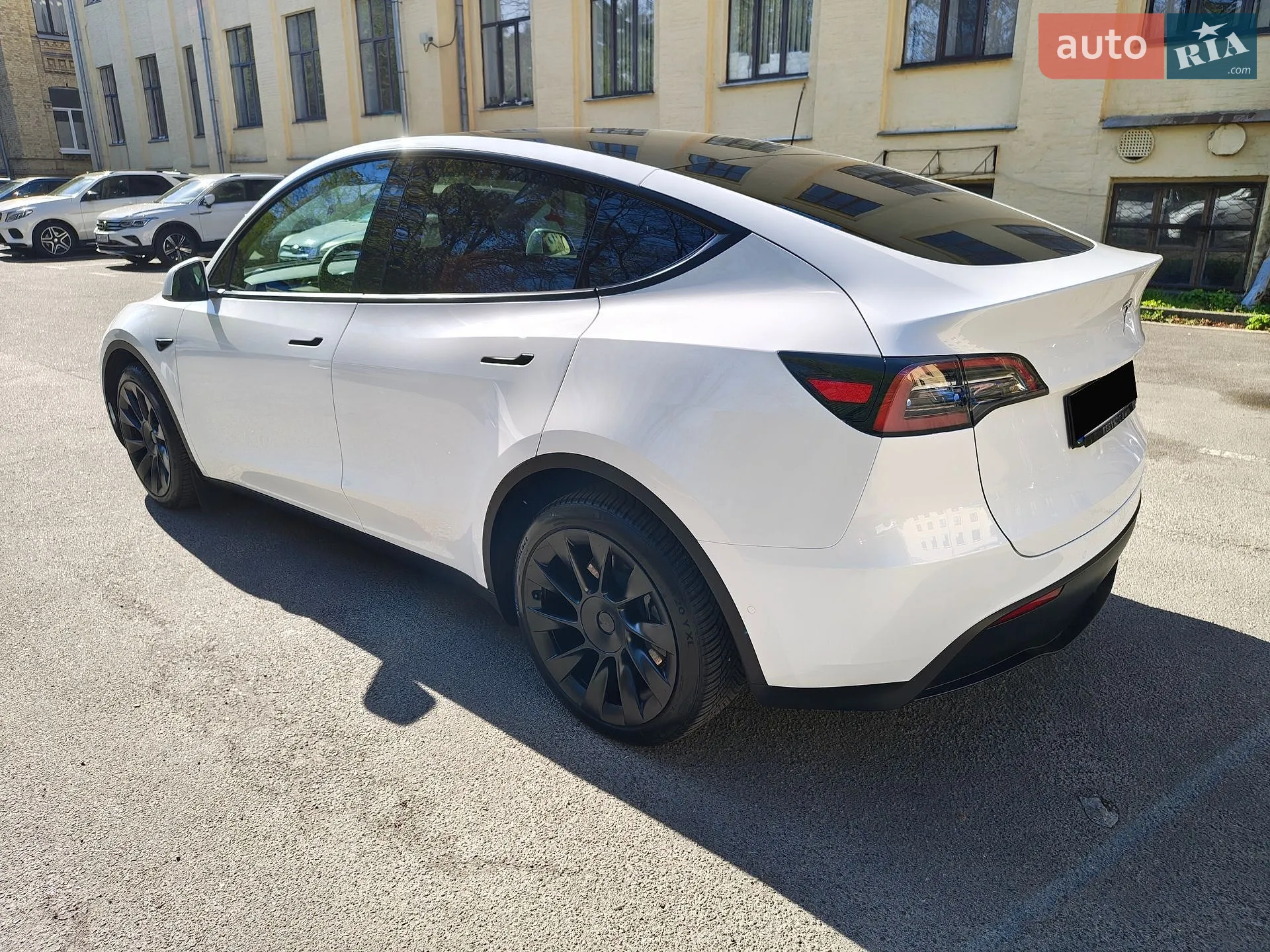 2022 Tesla Model Y - мініатюра 2