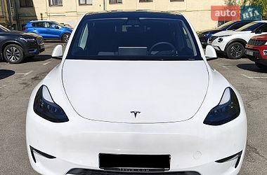 Внедорожник / Кроссовер Tesla Model Y 2022 в Киеве