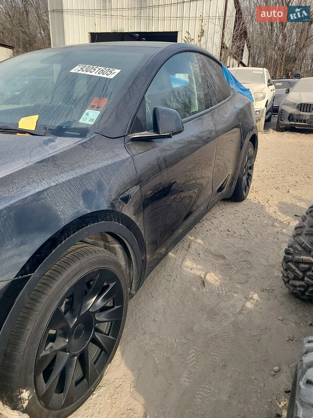2023 Tesla Model Y - мініатюра 3
