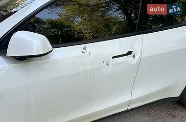Внедорожник / Кроссовер Tesla Model Y 2021 в Днепре