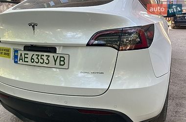Внедорожник / Кроссовер Tesla Model Y 2021 в Днепре