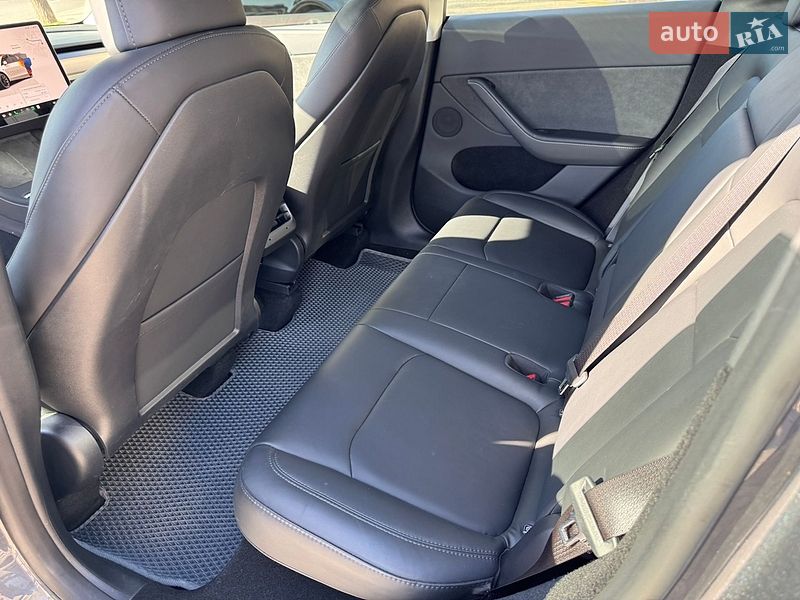 Внедорожник / Кроссовер Tesla Model Y 2023 в Виннице