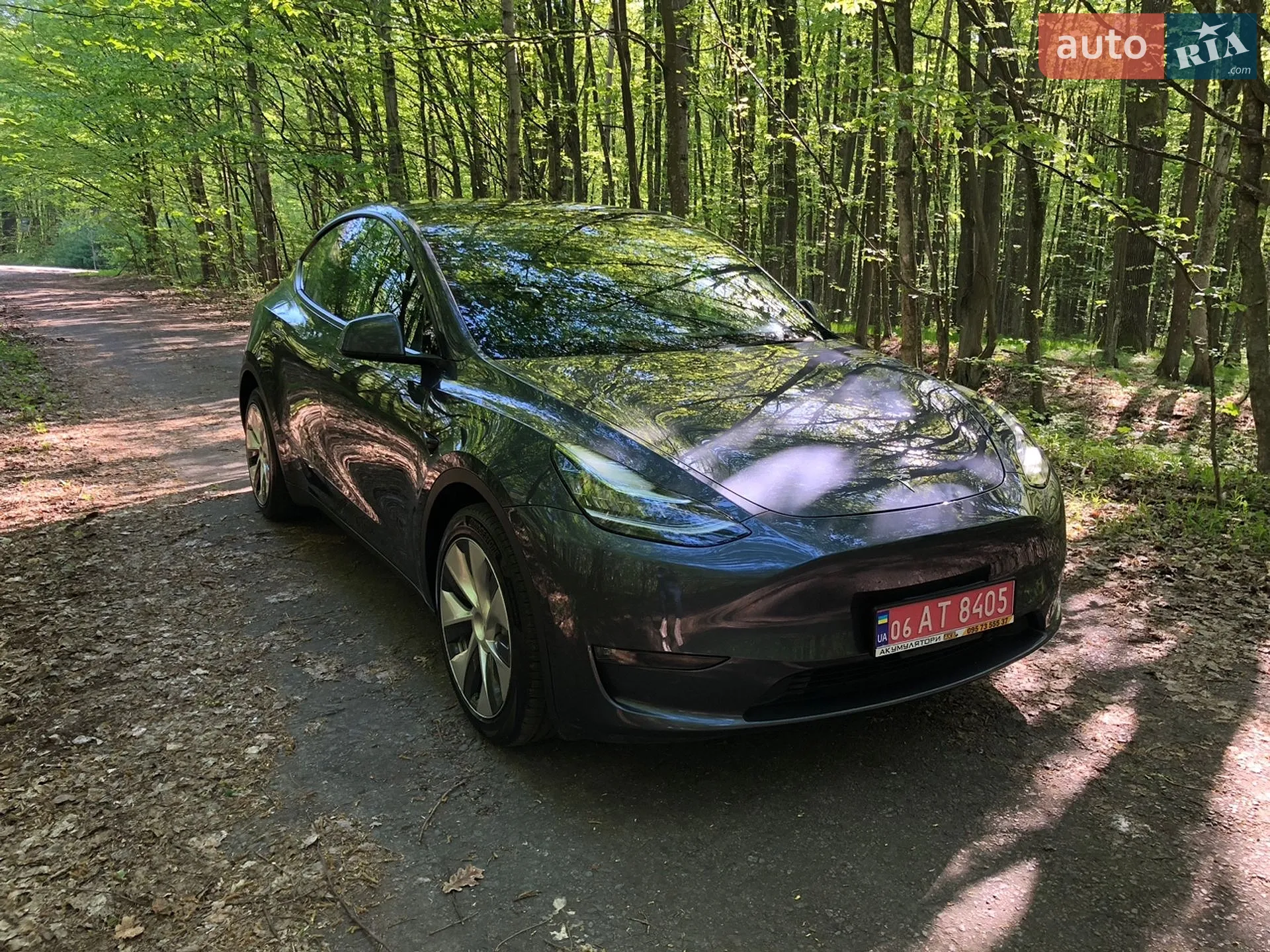 2022 Tesla Model Y - мініатюра 3