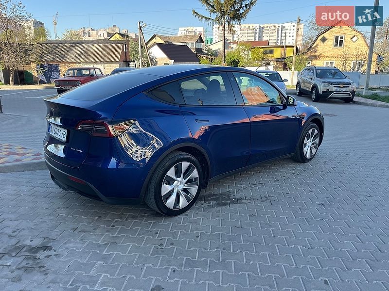 Внедорожник / Кроссовер Tesla Model Y 2021 в Борисполе