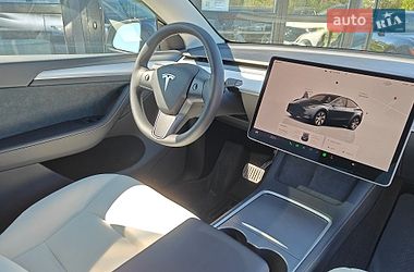 Внедорожник / Кроссовер Tesla Model Y 2024 в Львове