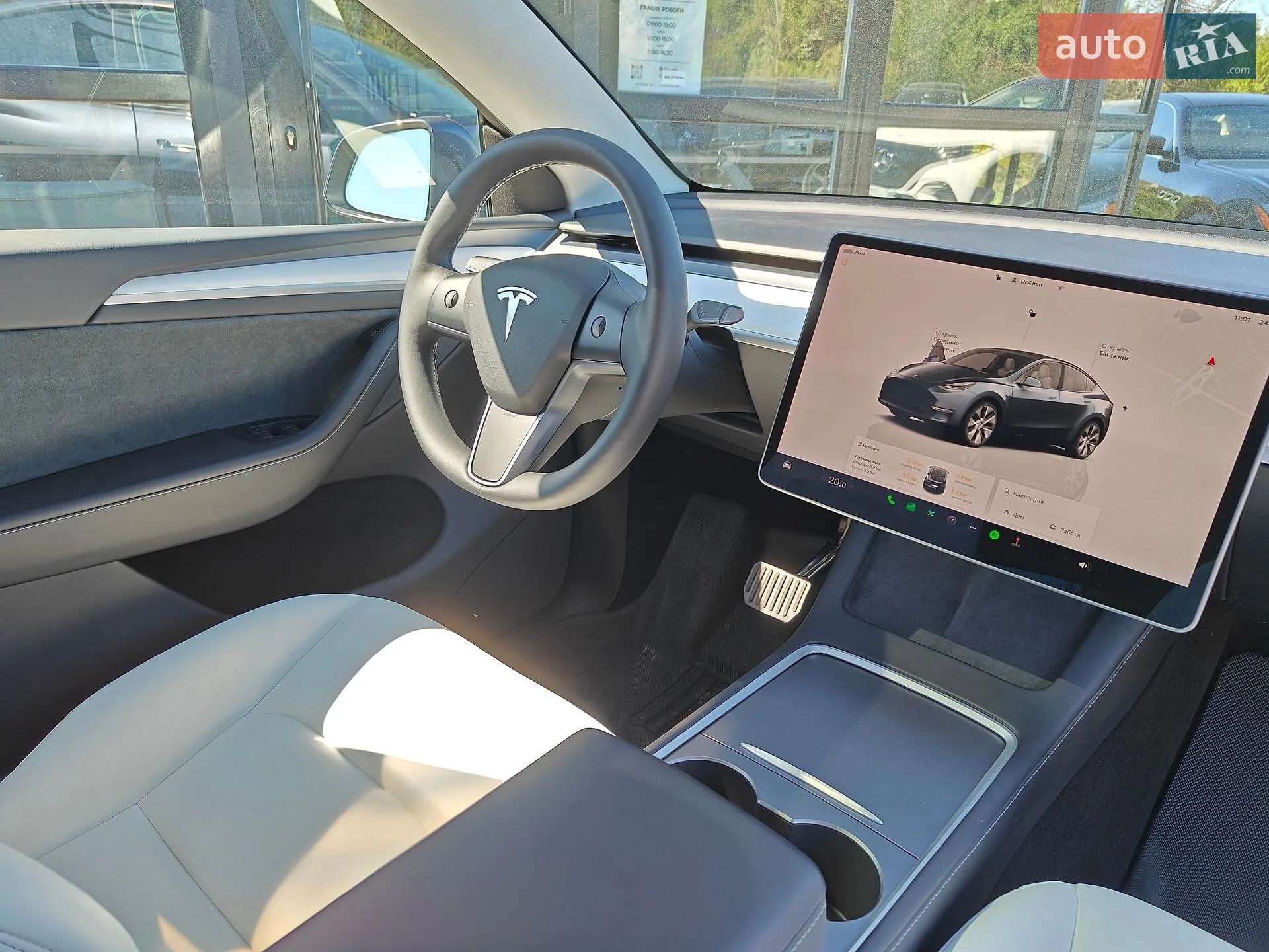 2024 Tesla Model Y - мініатюра 21