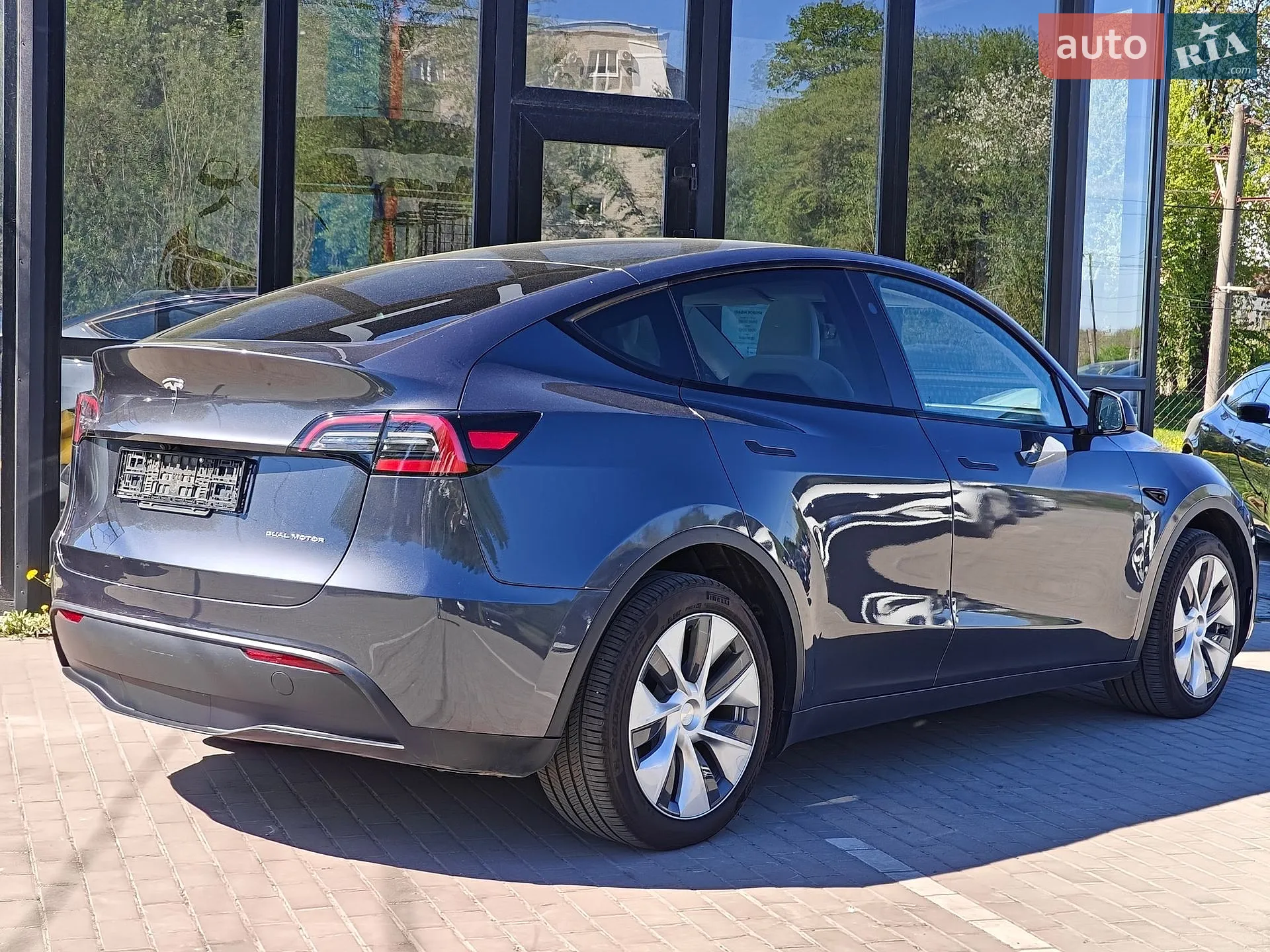 2024 Tesla Model Y - мініатюра 5