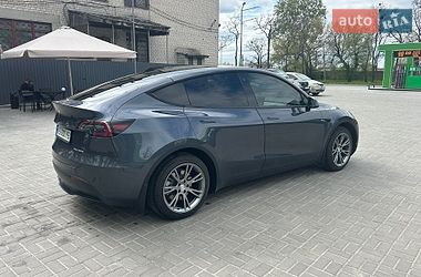 Внедорожник / Кроссовер Tesla Model Y 2022 в Новомосковске