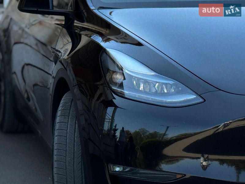 Внедорожник / Кроссовер Tesla Model Y 2022 в Тернополе