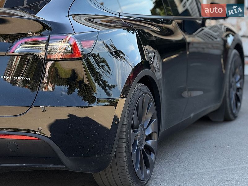 Внедорожник / Кроссовер Tesla Model Y 2022 в Тернополе