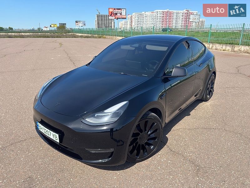 Внедорожник / Кроссовер Tesla Model Y 2023 в Одессе