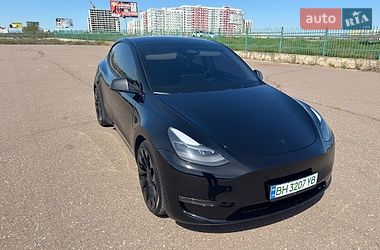 Внедорожник / Кроссовер Tesla Model Y 2023 в Одессе