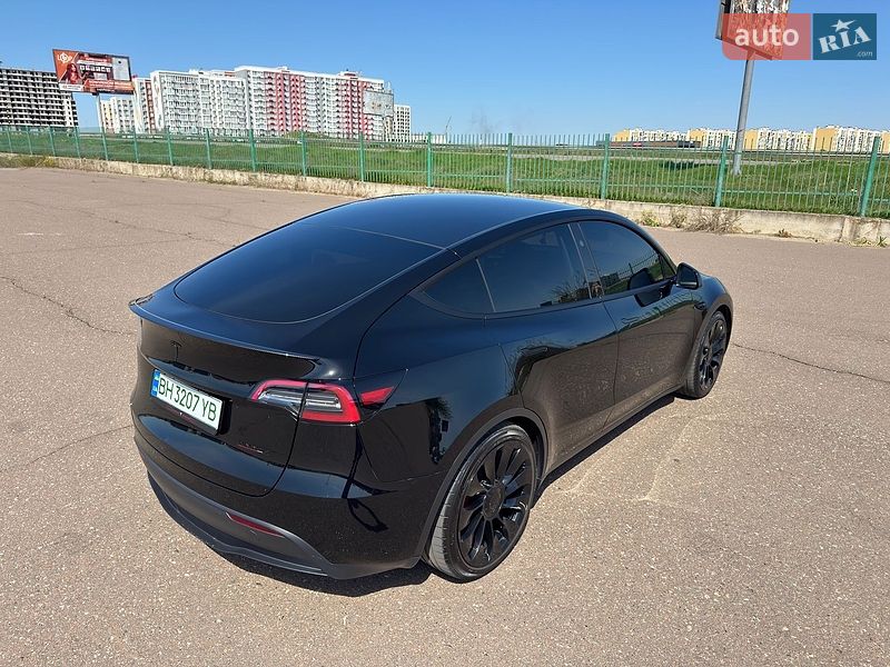 Внедорожник / Кроссовер Tesla Model Y 2023 в Одессе