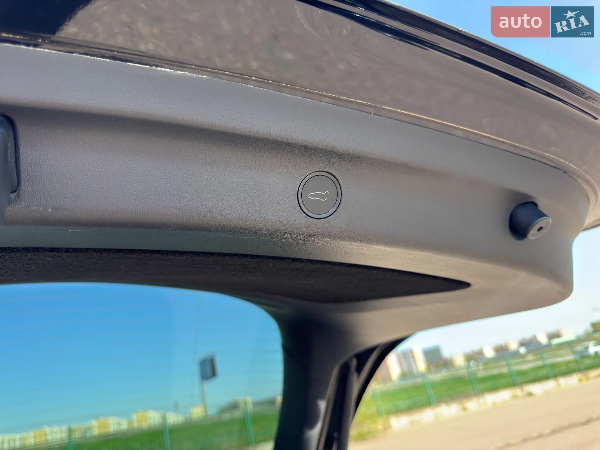 2023 Tesla Model Y - мініатюра 144
