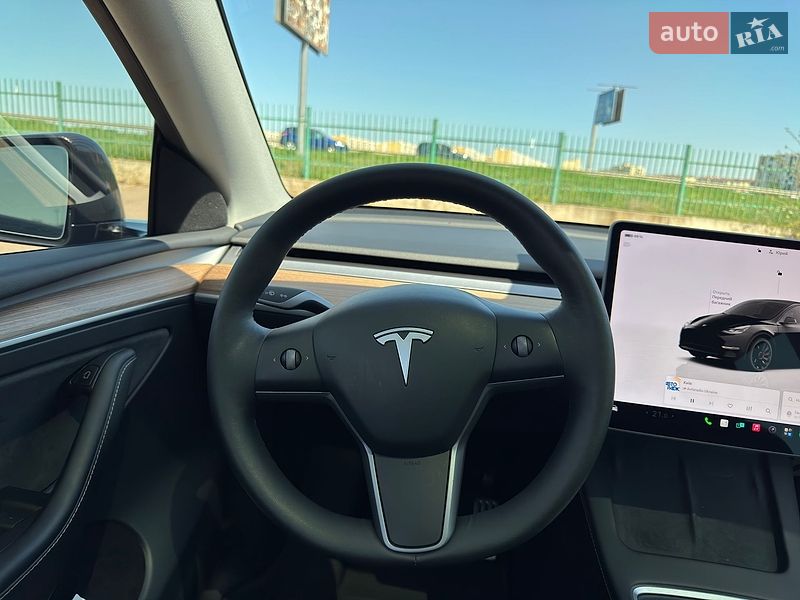 Внедорожник / Кроссовер Tesla Model Y 2023 в Одессе