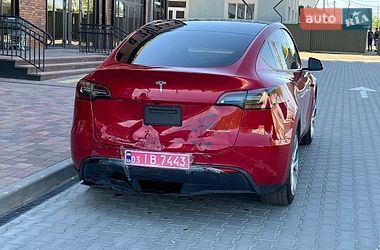 Внедорожник / Кроссовер Tesla Model Y 2023 в Виннице