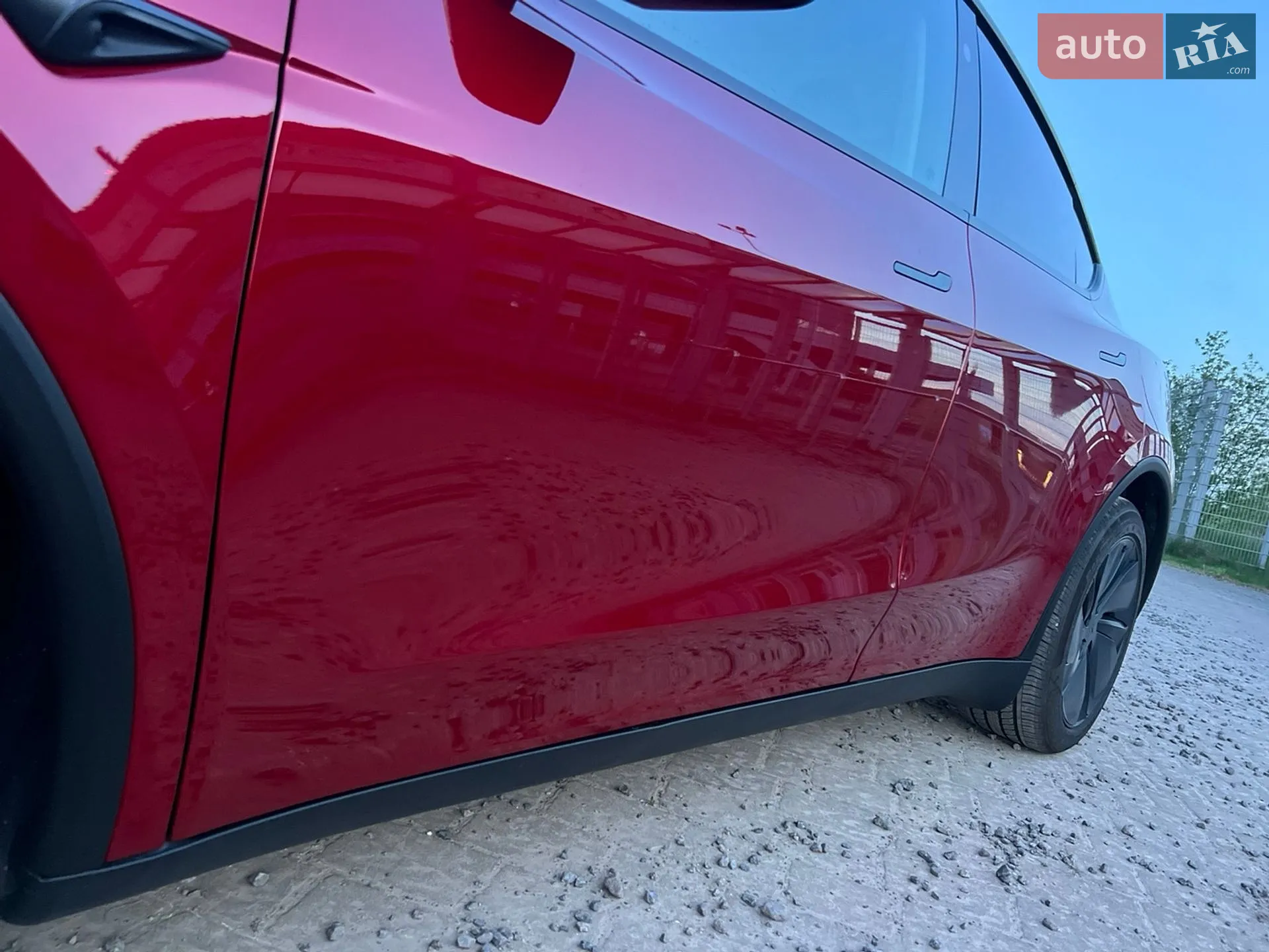 2025 Tesla Model Y - мініатюра 11