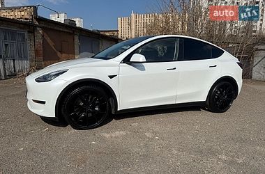 Внедорожник / Кроссовер Tesla Model Y 2021 в Киеве