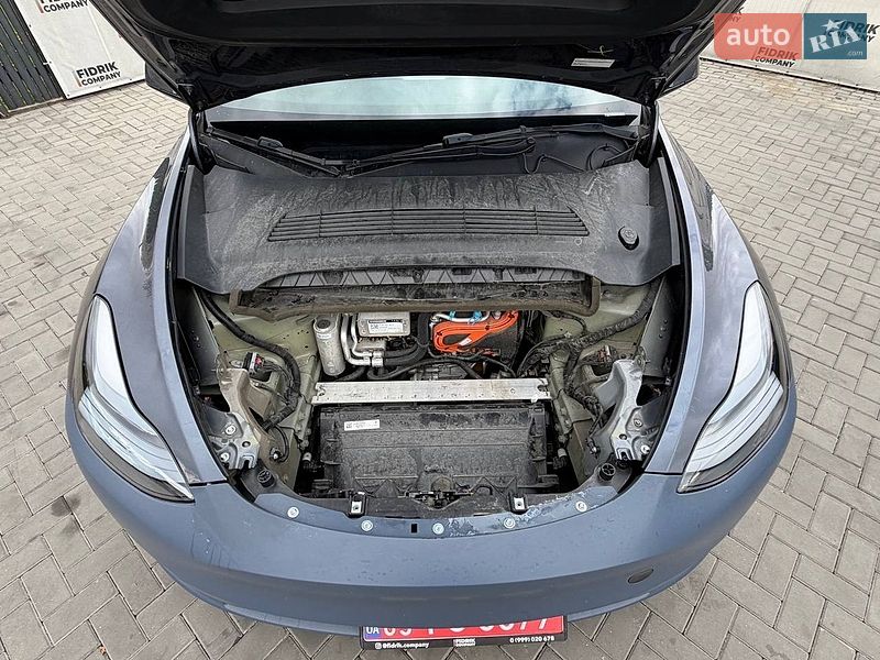 Внедорожник / Кроссовер Tesla Model Y 2022 в Луцке