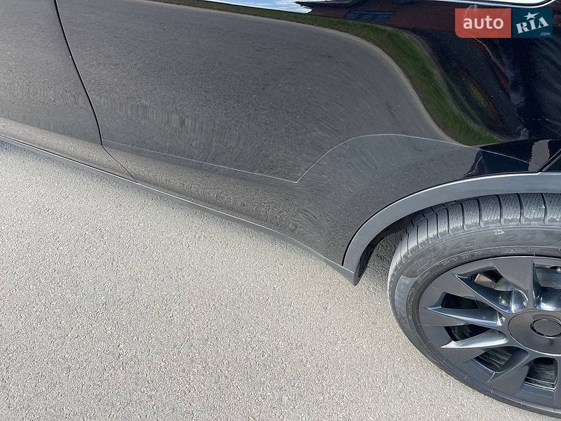 Внедорожник / Кроссовер Tesla Model Y 2022 в Запорожье
