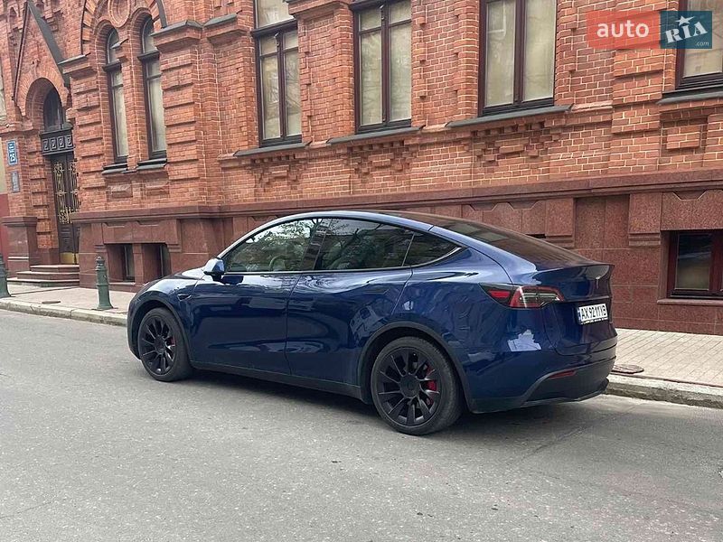 Внедорожник / Кроссовер Tesla Model Y 2021 в Харькове