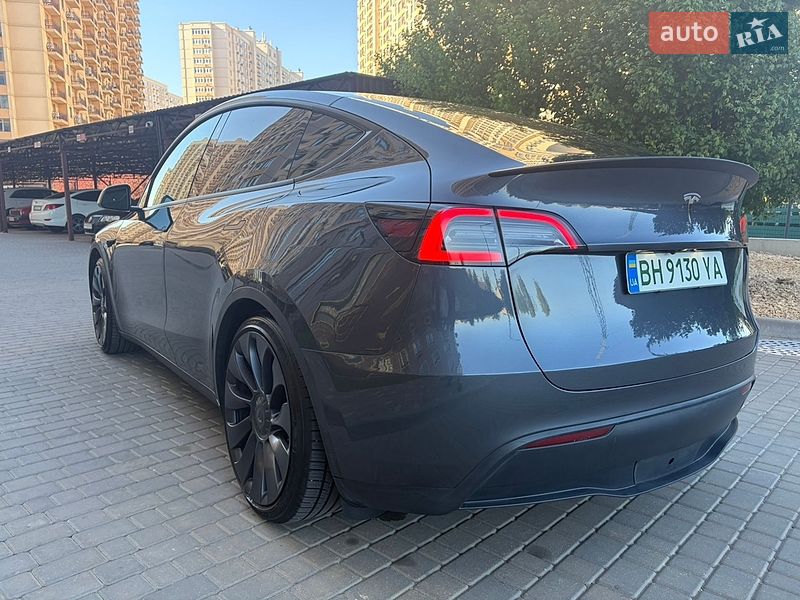 Внедорожник / Кроссовер Tesla Model Y 2022 в Одессе