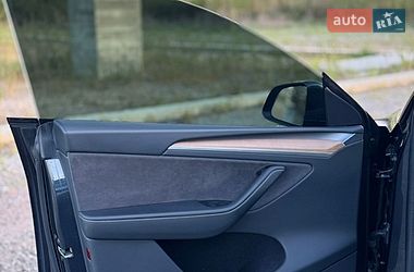 Внедорожник / Кроссовер Tesla Model Y 2024 в Самборе