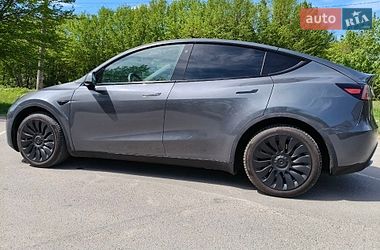 Внедорожник / Кроссовер Tesla Model Y 2023 в Ивано-Франковске