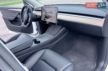 Внедорожник / Кроссовер Tesla Model Y 2023 в Львове