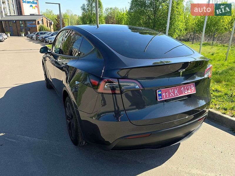 Внедорожник / Кроссовер Tesla Model Y 2024 в Броварах