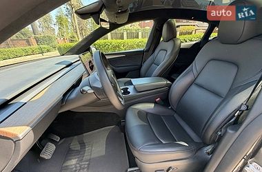 Позашляховик / Кросовер Tesla Model Y 2024 в Києві