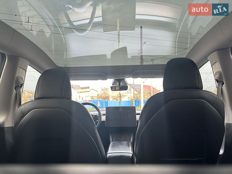 Позашляховик / Кросовер Tesla Model Y 2021 в Білій Церкві