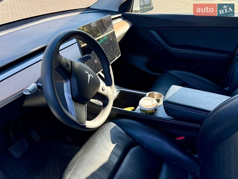 Позашляховик / Кросовер Tesla Model Y 2022 в Полтаві