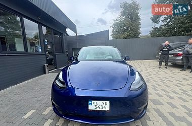 Позашляховик / Кросовер Tesla Model Y 2022 в Сторожинці