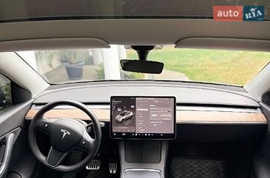 Внедорожник / Кроссовер Tesla Model Y 2021 в Львове