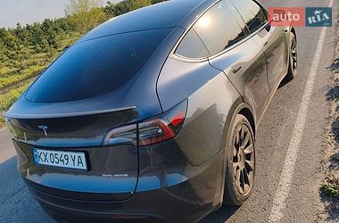 Позашляховик / Кросовер Tesla Model Y 2025 в Харкові
