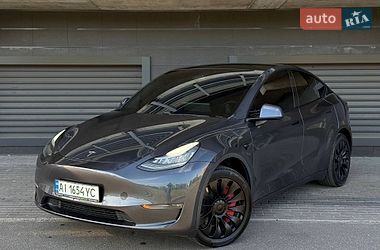 Позашляховик / Кросовер Tesla Model Y 2020 в Києві