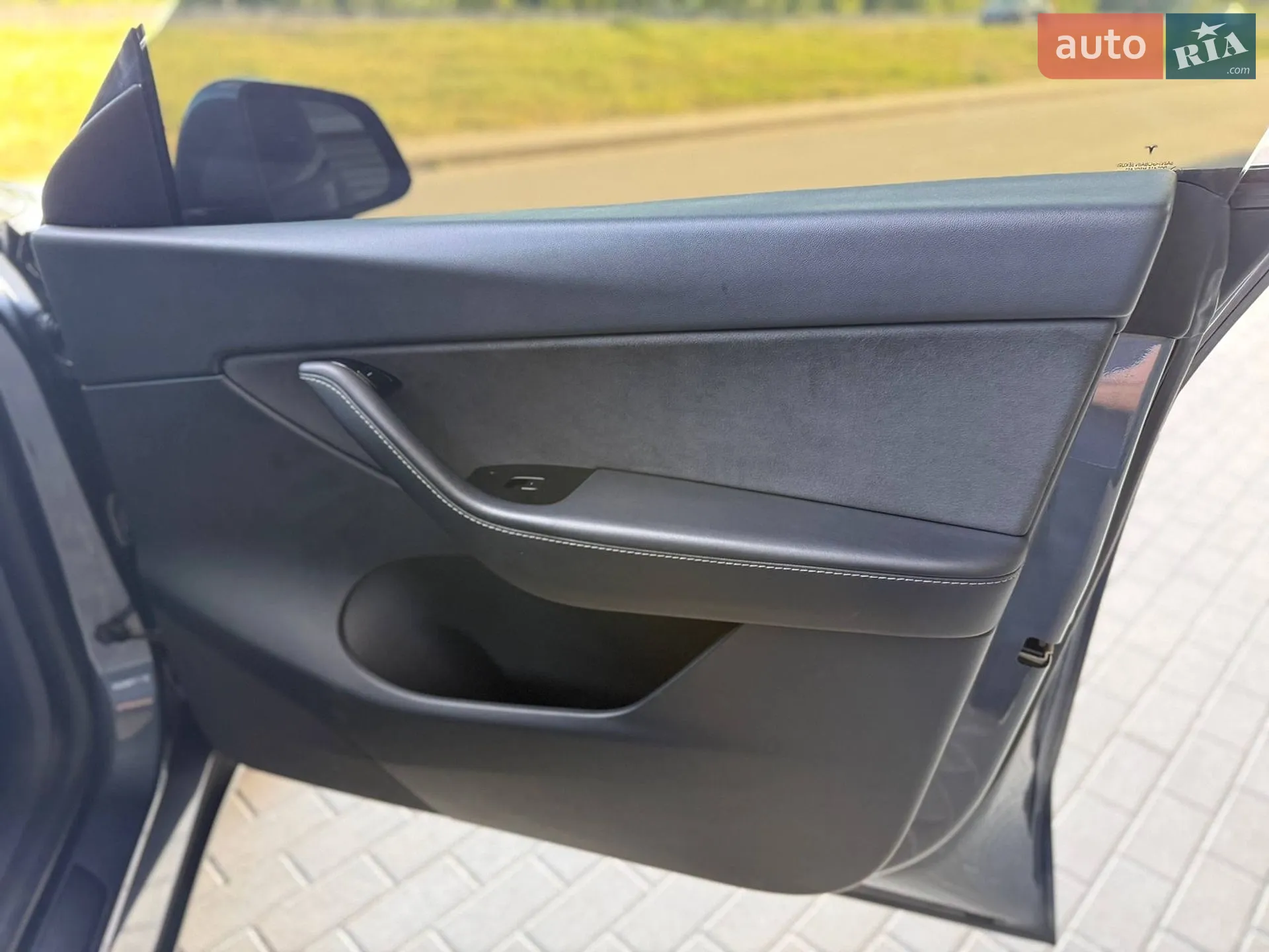 2020 Tesla Model Y - мініатюра 22