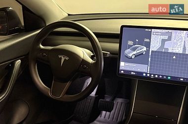 Позашляховик / Кросовер Tesla Model Y 2020 в Києві