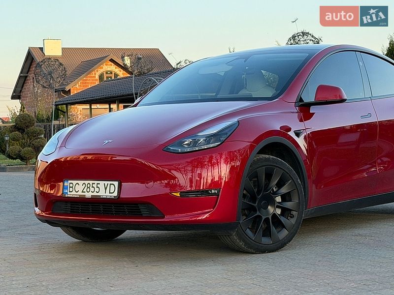 Внедорожник / Кроссовер Tesla Model Y 2023 в Стрые