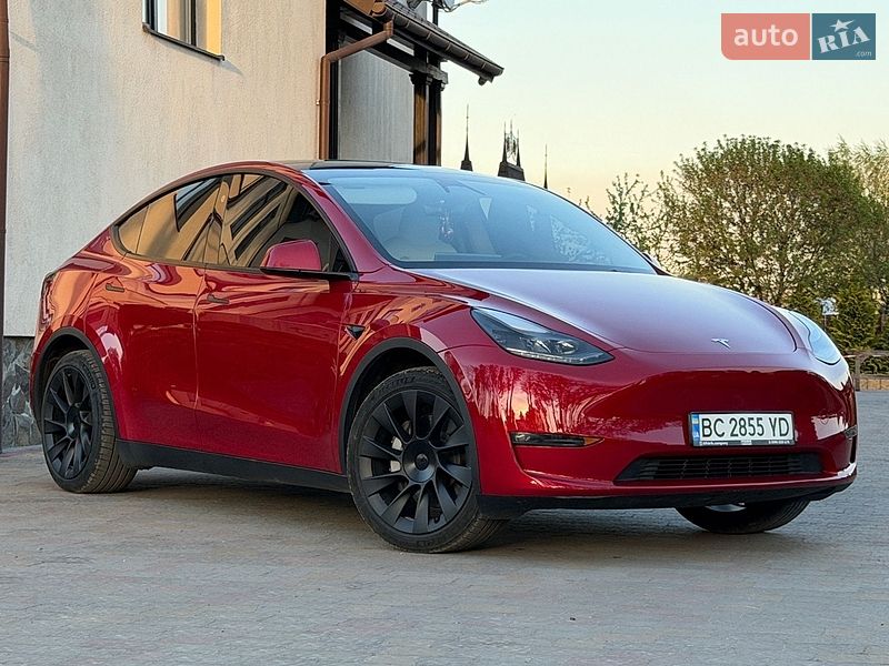 Внедорожник / Кроссовер Tesla Model Y 2023 в Стрые