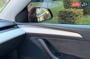 Внедорожник / Кроссовер Tesla Model Y 2023 в Стрые