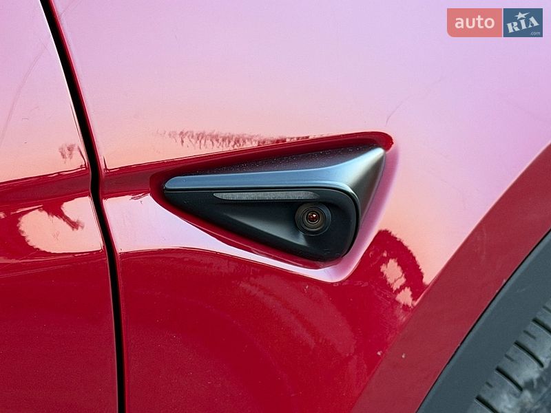 Внедорожник / Кроссовер Tesla Model Y 2023 в Стрые