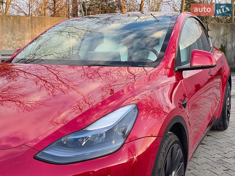 Внедорожник / Кроссовер Tesla Model Y 2022 в Костополе