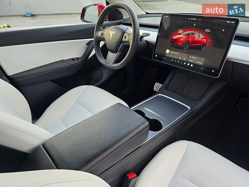 Внедорожник / Кроссовер Tesla Model Y 2022 в Костополе