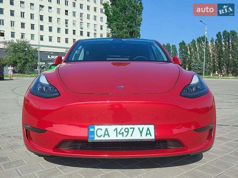 Позашляховик / Кросовер Tesla Model Y 2023 в Черкасах фото 3 Позашляховик / Кросовер Tesla Model Y 2023 в Черкасах