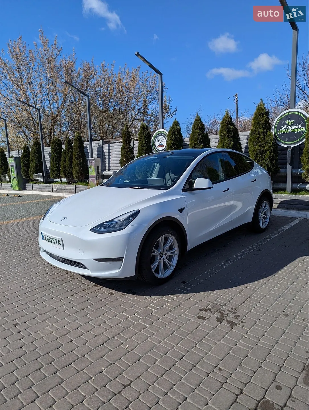 2023 Tesla Model Y - мініатюра 4
