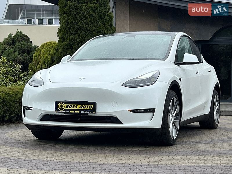 Внедорожник / Кроссовер Tesla Model Y 2023 в Львове