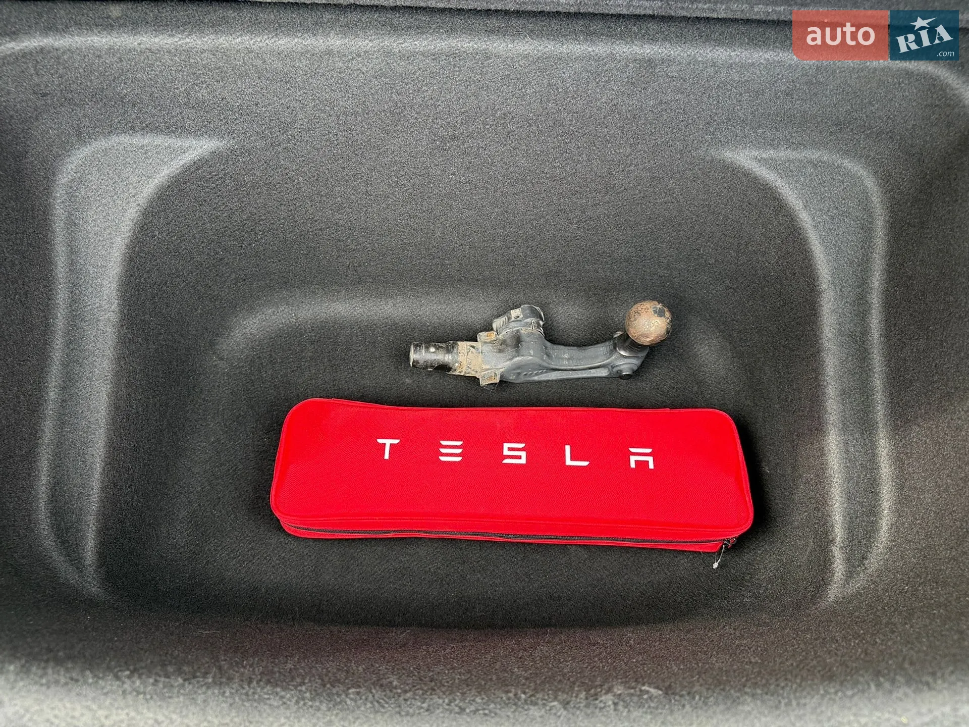 2024 Tesla Model Y - мініатюра 39